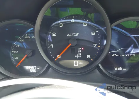 2017 Porsche Macan Gts z USA, uszkodzony, nr VIN WP1AG2A53HLB50392